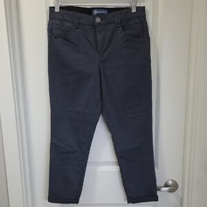 Democracy Dark Gray Women's Cropped Jeans